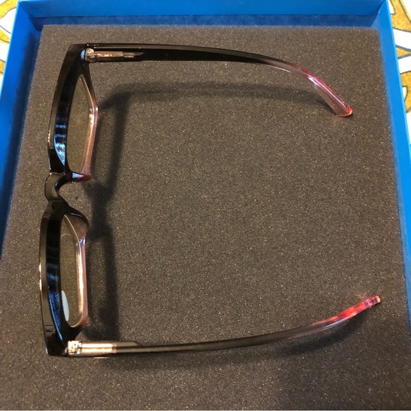 Fashion Glasses with no prescription - Picture 3 of 7